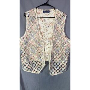 Willow Ridge Vest Women's 2XL Basketweave Cutout Floral Cottage Core Vest